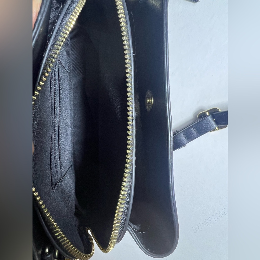 NWOT Nine West Brooklyn Jet Set Crossbody Bag in Black - Picture 8 of 16